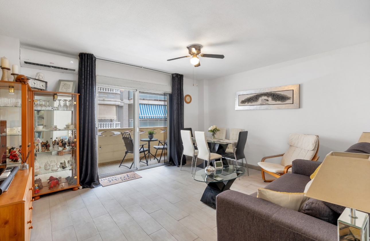 Rynek wtórny - Apartament - Torrevieja - Playa del Cura