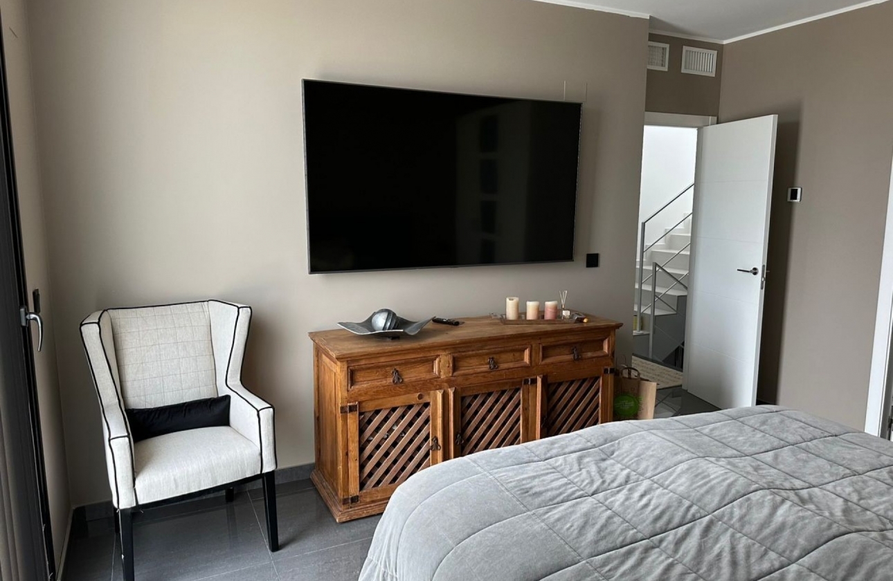 Rynek wtórny - Villa - San Fulgencio - La Marina