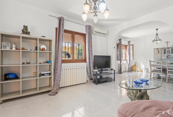 Rynek wtórny - Villa - Orihuela Costa - Res. Las Filipinas