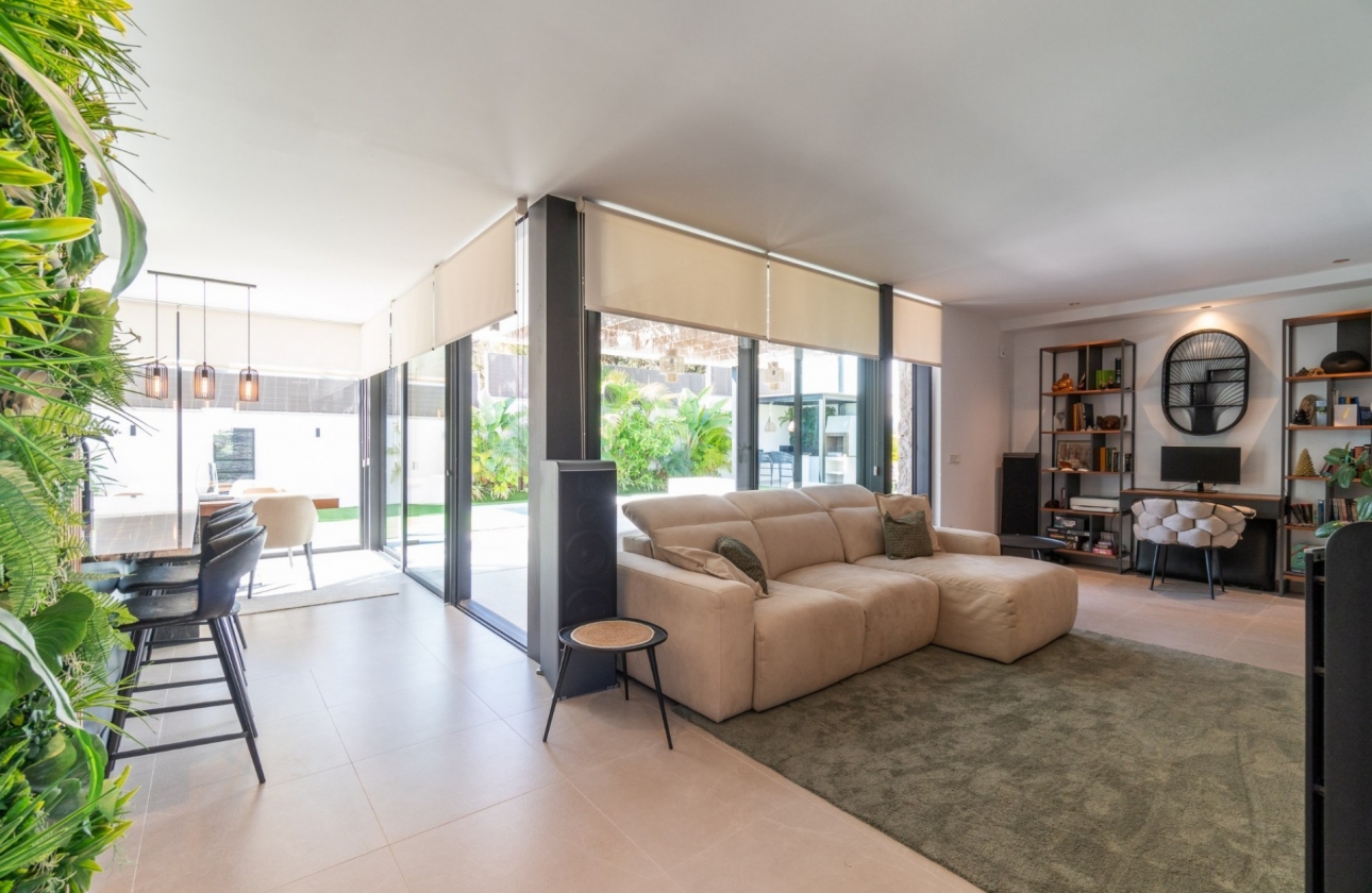 Rynek wtórny - Villa - Torrevieja - Los Balcones