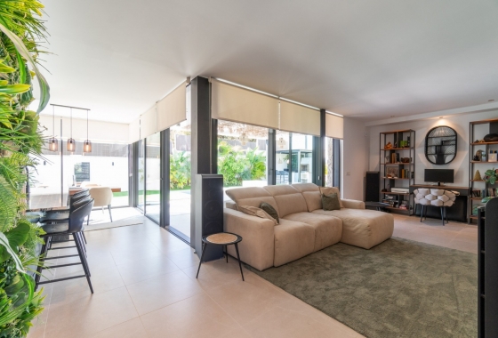 Rynek wtórny - Villa - Torrevieja - Los Balcones