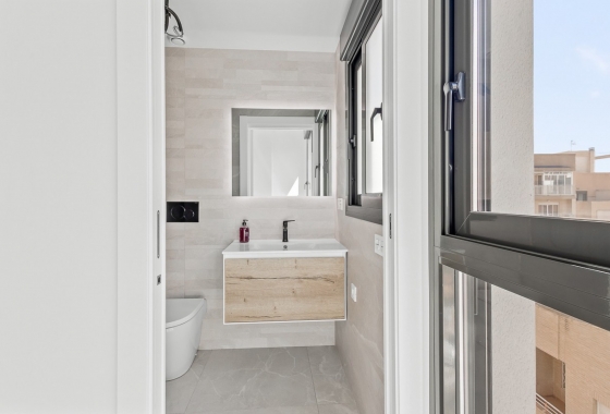 Rynek wtórny - Apartament - Torrevieja - Playa del Cura