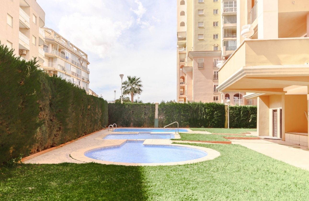 Rynek wtórny - Apartament - Torrevieja - Playa de los Locos