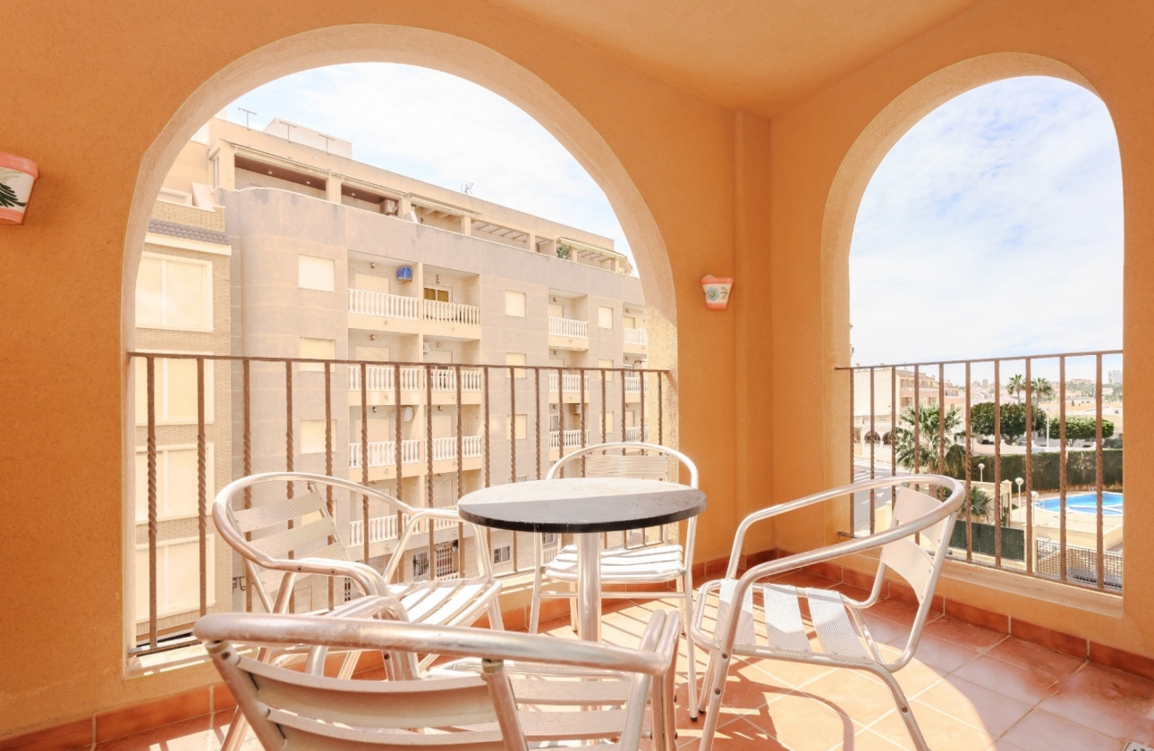 Rynek wtórny - Apartament - Torrevieja - Playa de los Locos