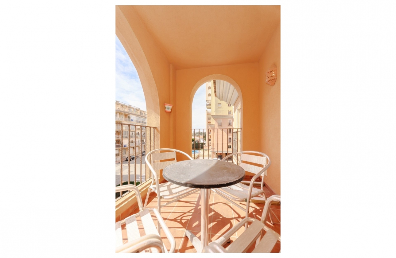 Rynek wtórny - Apartament - Torrevieja - Playa de los Locos