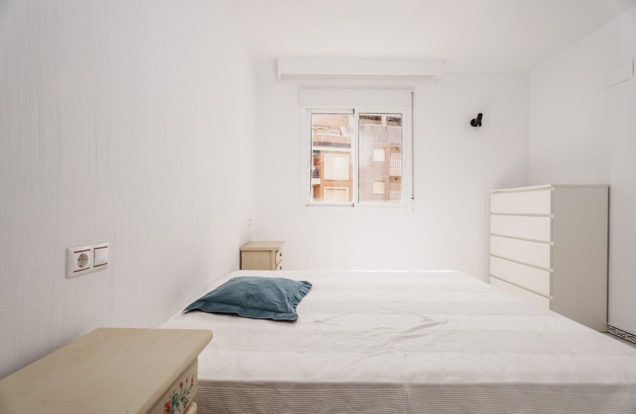 Rynek wtórny - Apartament - Torrevieja - Playa de los Locos