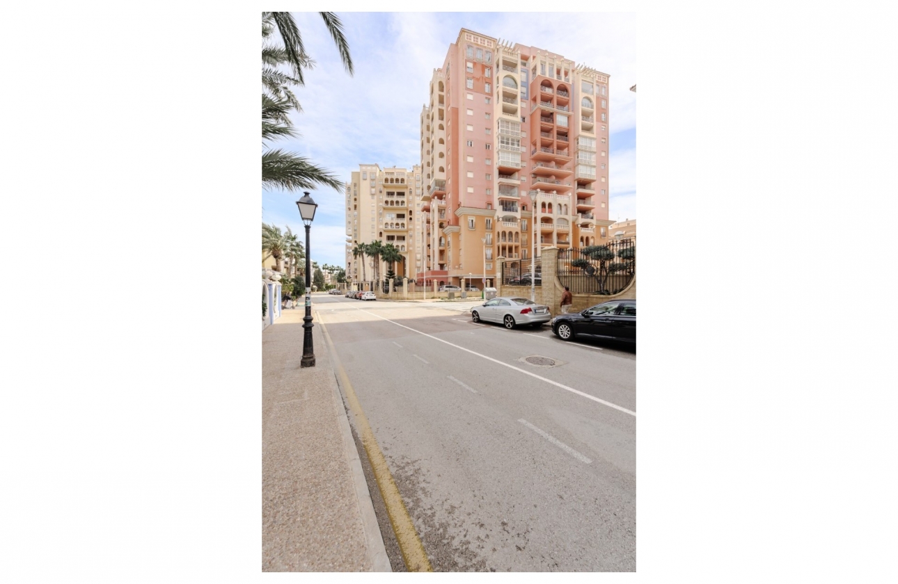 Rynek wtórny - Apartament - Torrevieja - Playa de los Locos