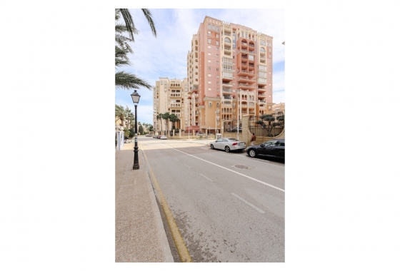 Rynek wtórny - Apartament - Torrevieja - Playa de los Locos