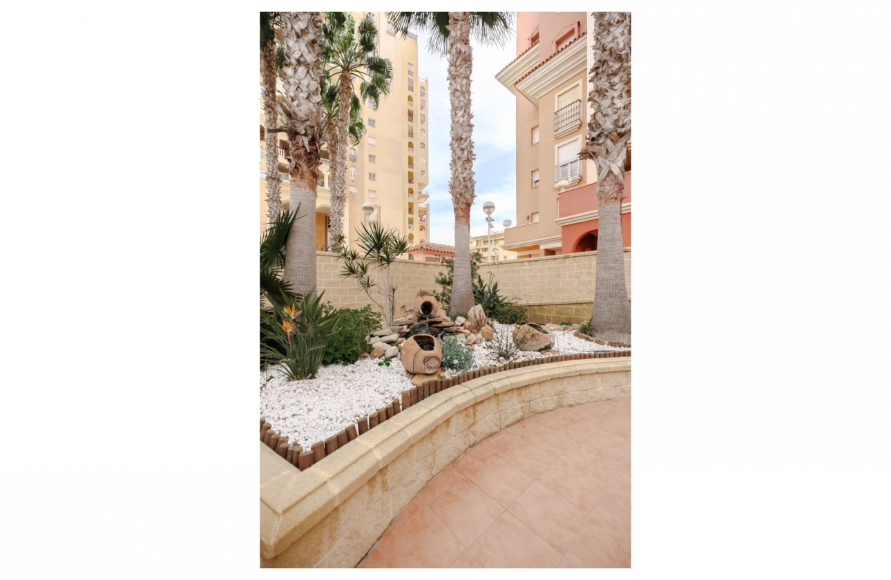 Rynek wtórny - Apartament - Torrevieja - Playa de los Locos