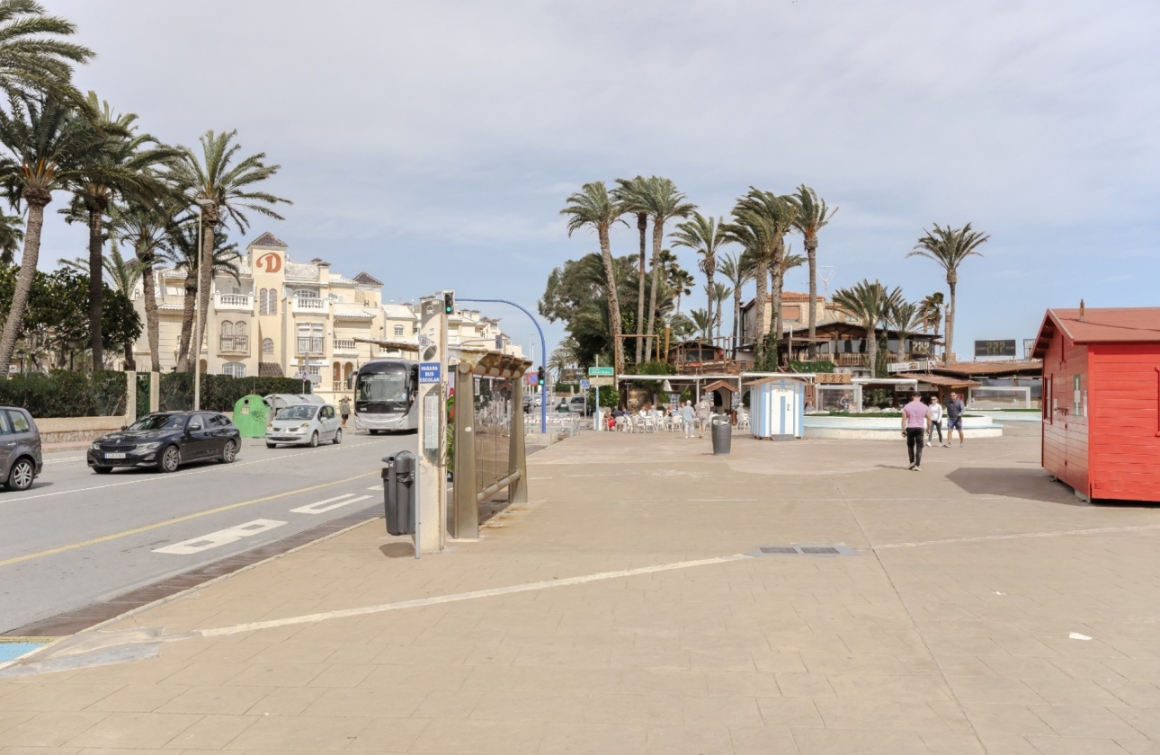 Rynek wtórny - Apartament - Torrevieja - Playa de los Locos