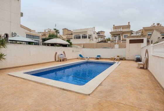 Rynek wtórny - Szeregowiec - Orihuela Costa - Los Altos