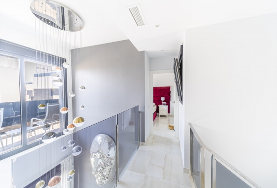 Rynek wtórny - Villa - Orihuela Costa - Lomas de Cabo Roig