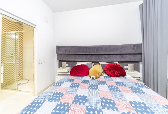 Rynek wtórny - Villa - Orihuela Costa - Lomas de Cabo Roig