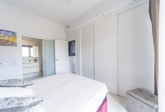 Rynek wtórny - Villa - Orihuela Costa - Lomas de Cabo Roig