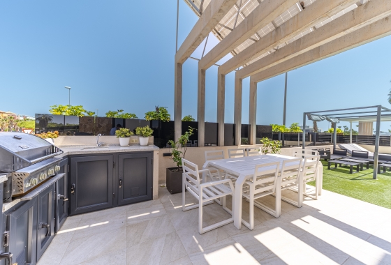 Rynek wtórny - Villa - Orihuela Costa - Lomas de Cabo Roig