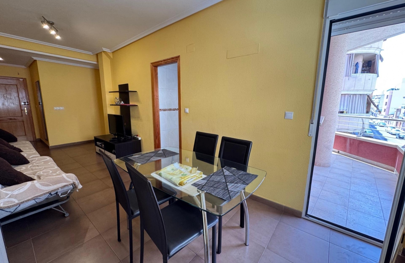 Rynek wtórny - Apartament - Torrevieja - Centro