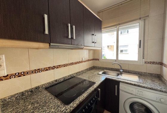 Rynek wtórny - Apartament - Torrevieja - Centro
