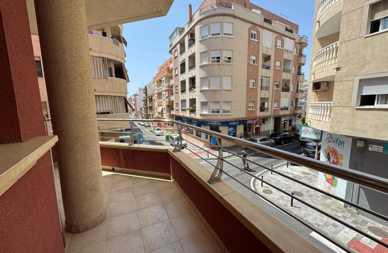 Rynek wtórny - Apartament - Torrevieja - Centro