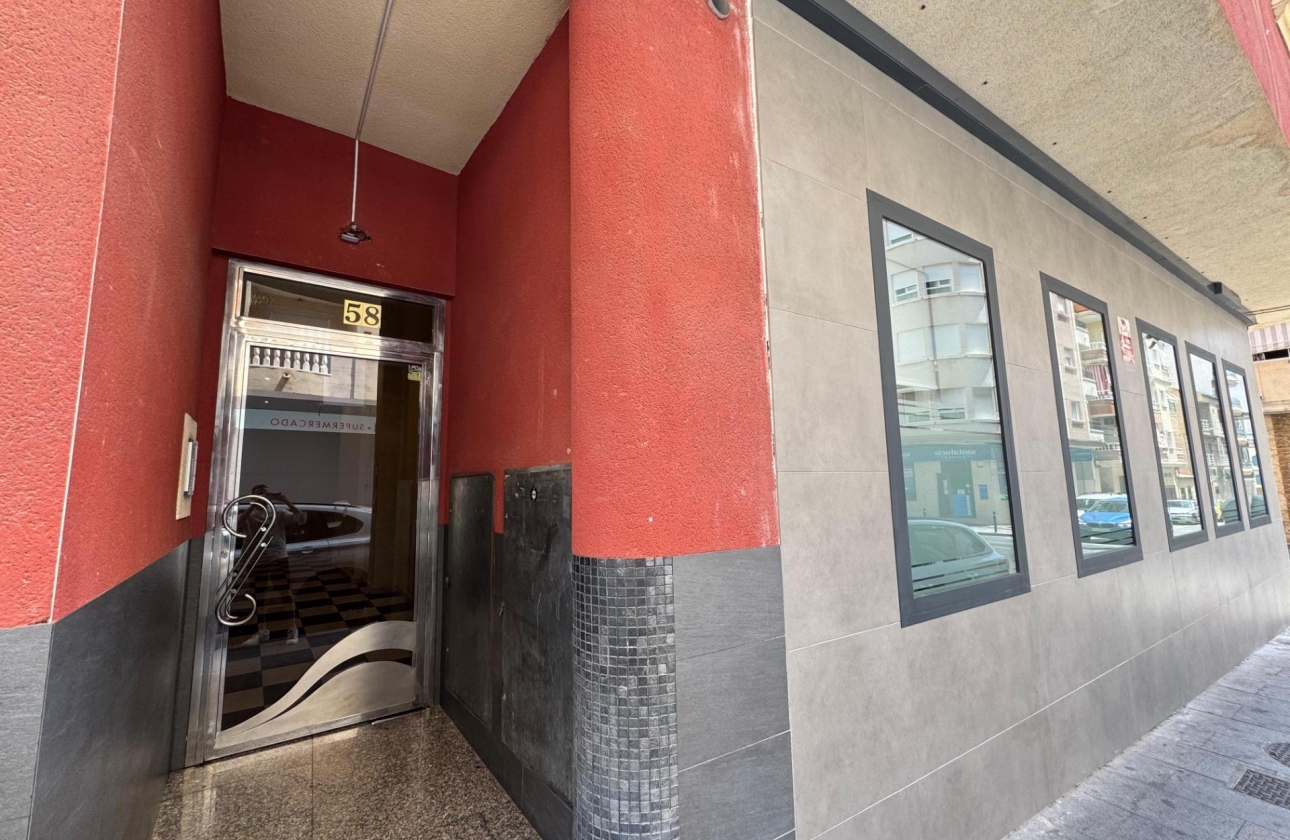 Rynek wtórny - Apartament - Torrevieja - Centro