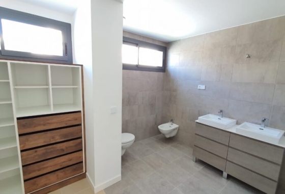 Obra nueva - Villa - Manilva