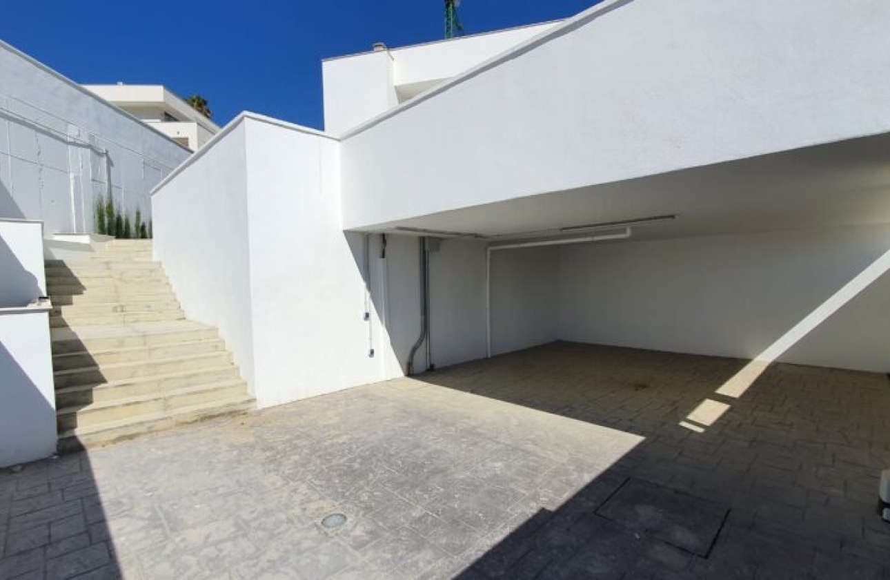 Obra nueva - Villa - Manilva