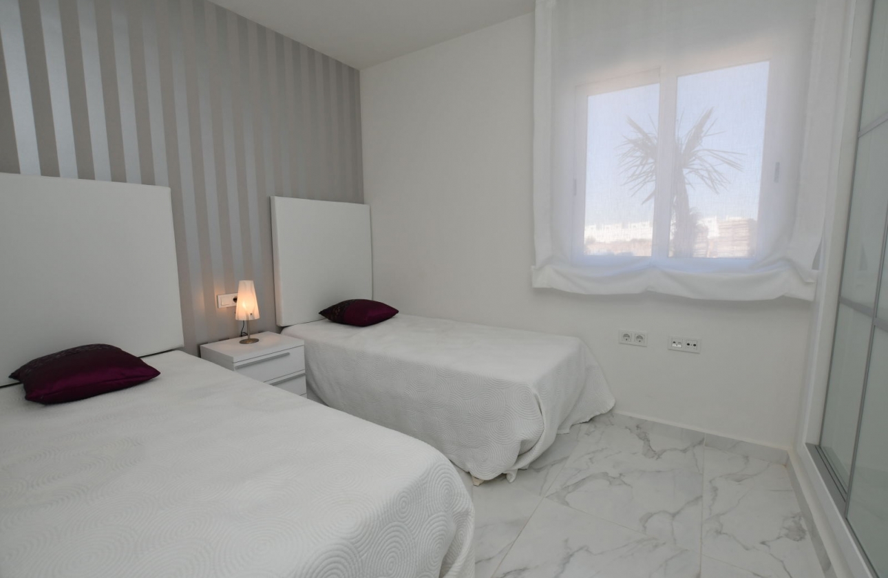 Obra nueva - Bungalow - San Miguel de Salinas