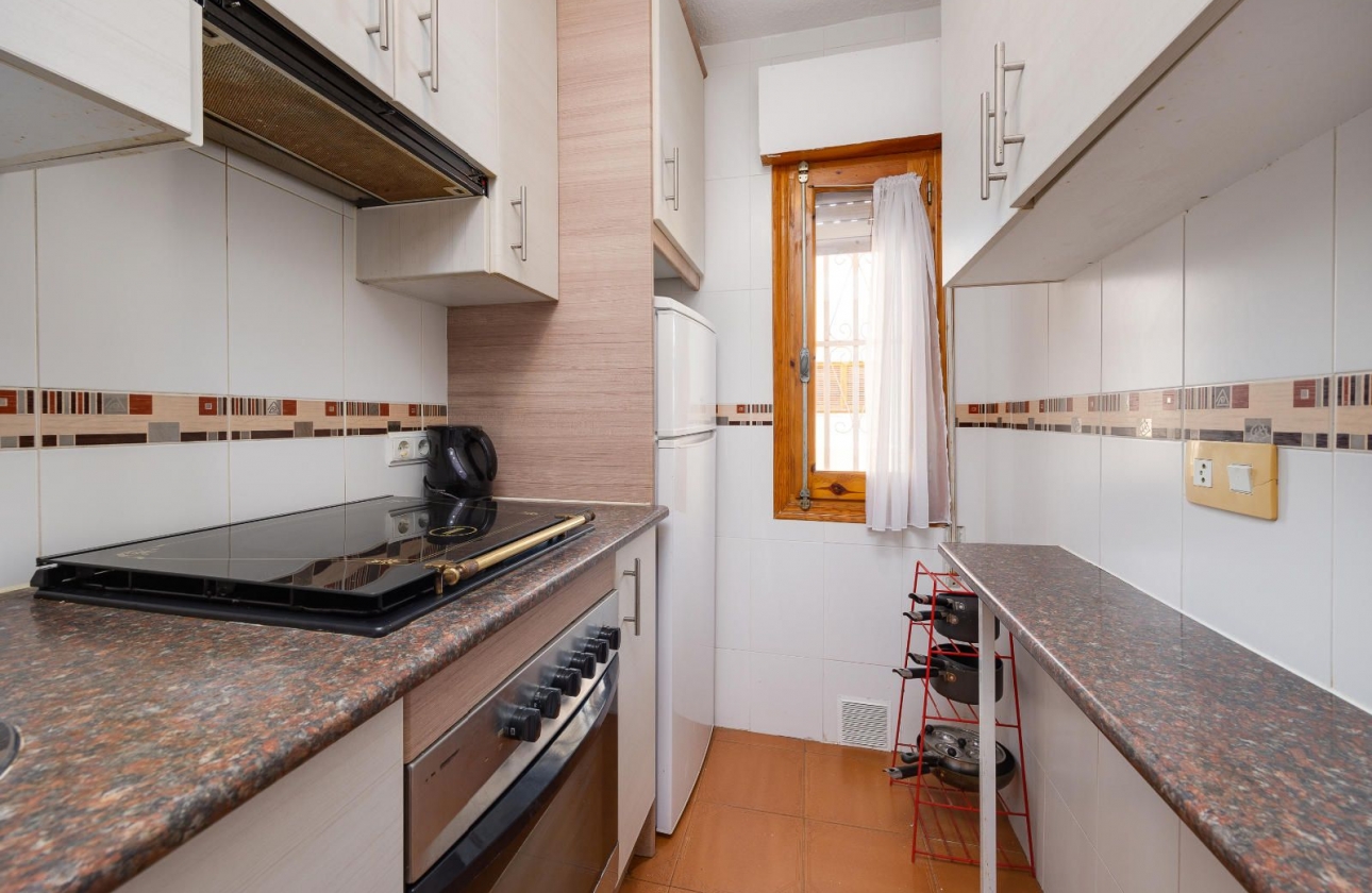 Rynek wtórny - Apartament - Torrevieja - La Mata