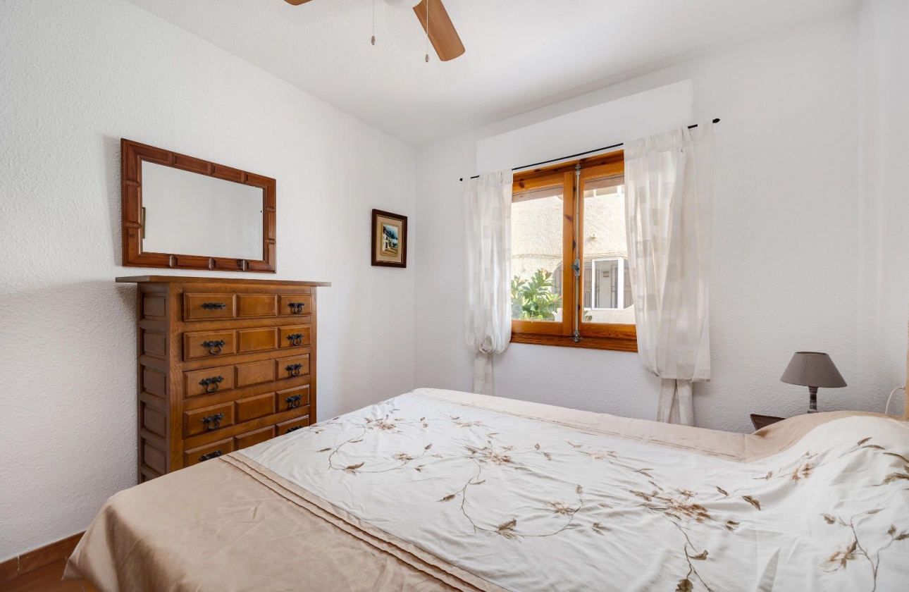Rynek wtórny - Apartament - Torrevieja - La Mata