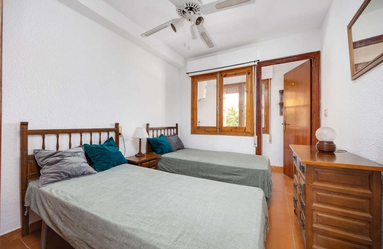 Rynek wtórny - Apartament - Torrevieja - La Mata