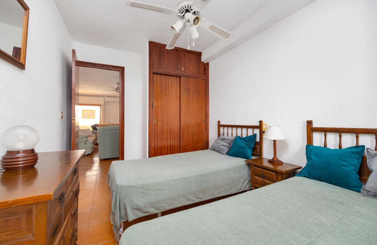 Rynek wtórny - Apartament - Torrevieja - La Mata