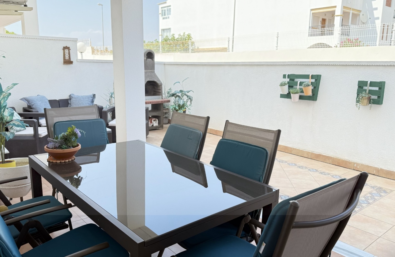 Rynek wtórny - Apartament - Orihuela Costa - La Zenia