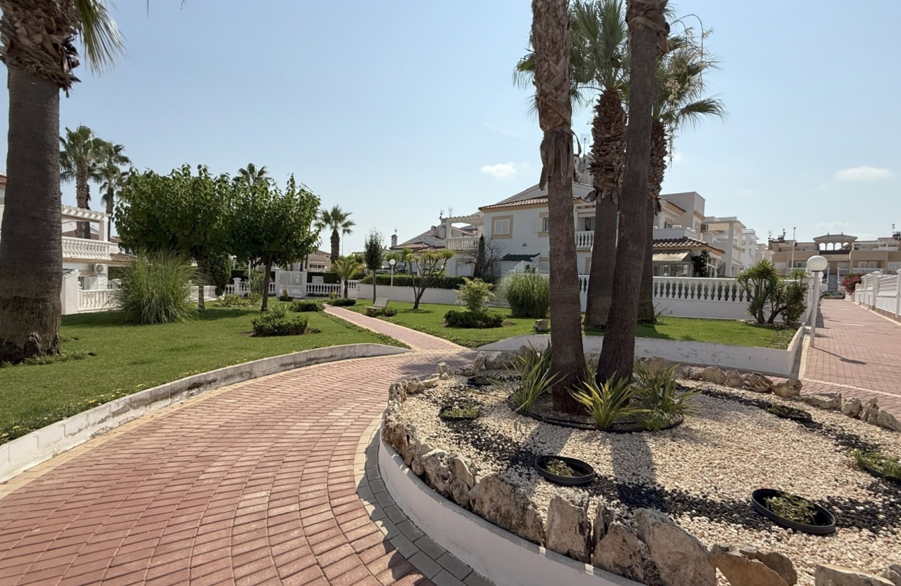 Rynek wtórny - Apartament - Orihuela Costa - La Zenia