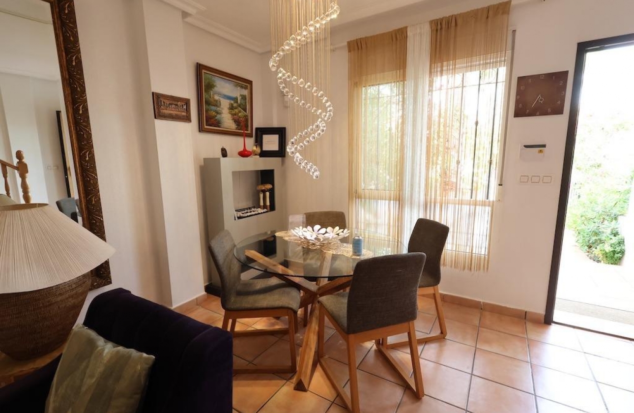 Rynek wtórny - Villa - Orihuela Costa - Cabo Roig