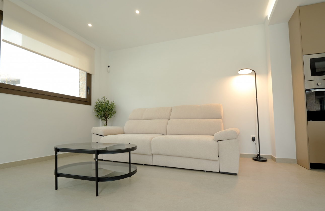 New Build - Detached - Heredades