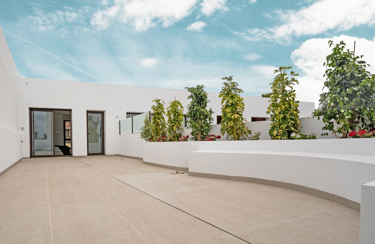 New Build - Detached - Heredades