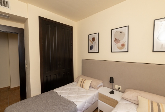 Rynek pierwotny - Szeregowiec - Fuente Álamo