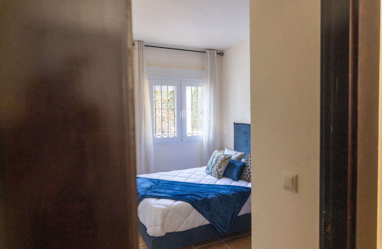 Rynek pierwotny - Szeregowiec - Fuente Álamo