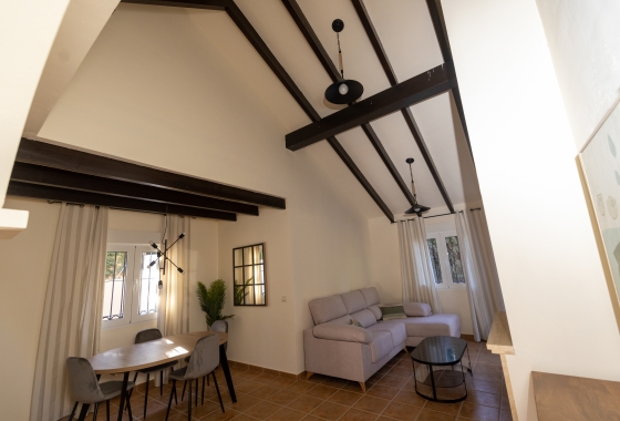 Rynek pierwotny - Szeregowiec - Fuente Álamo