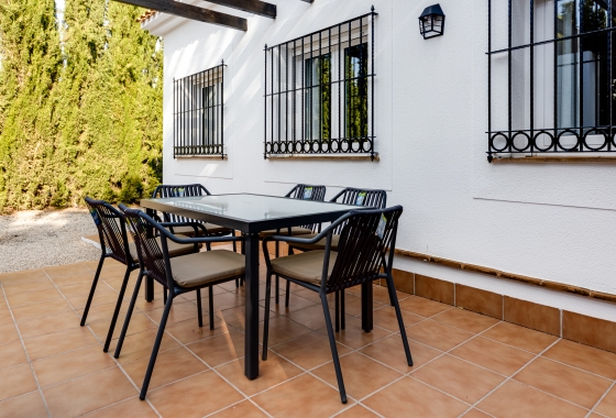 Rynek pierwotny - Szeregowiec - Fuente Álamo