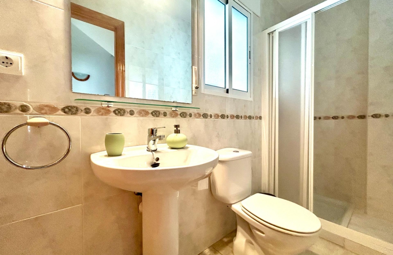 Rynek wtórny - Szeregowiec - Orihuela Costa - Campoamor