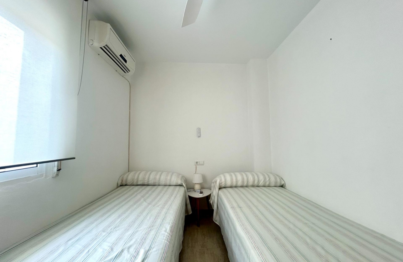 Rynek wtórny - Szeregowiec - Orihuela Costa - Campoamor