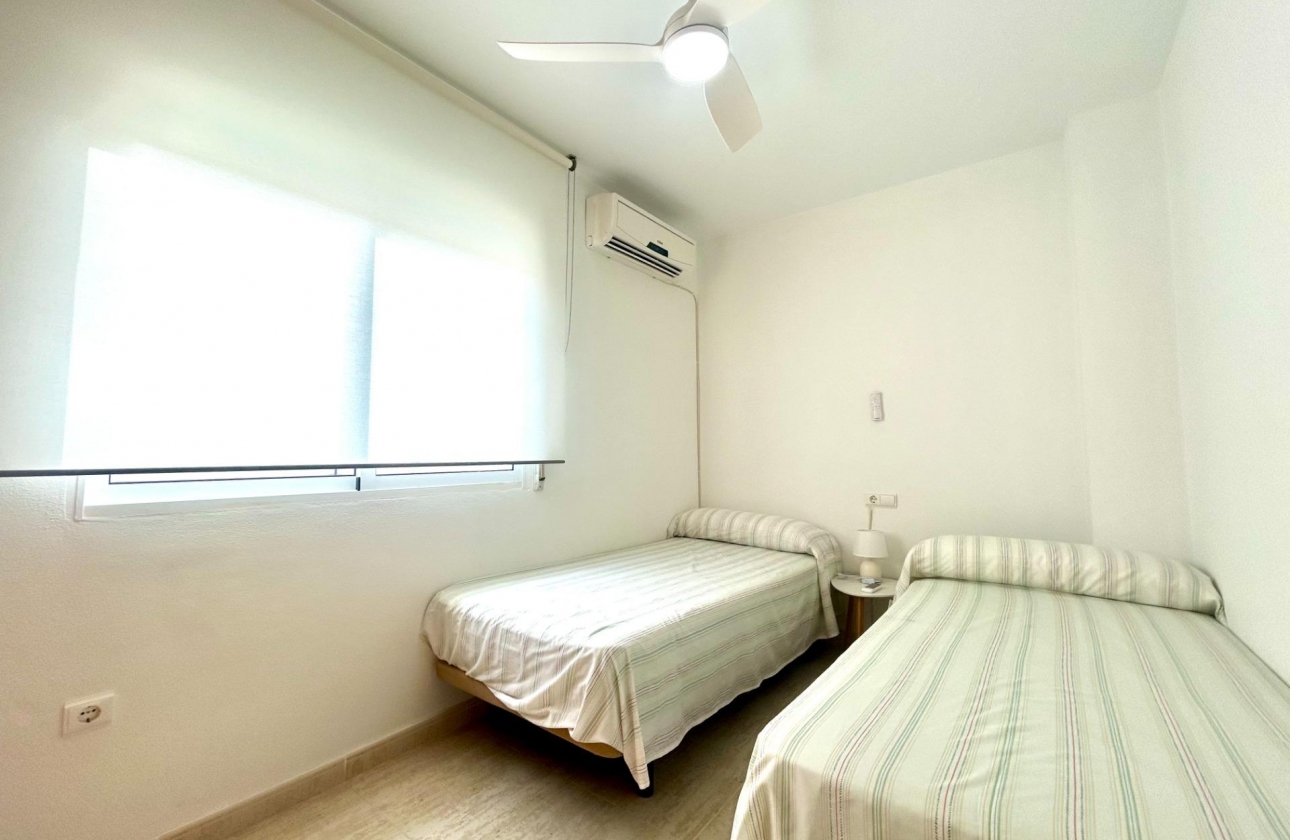 Rynek wtórny - Szeregowiec - Orihuela Costa - Campoamor