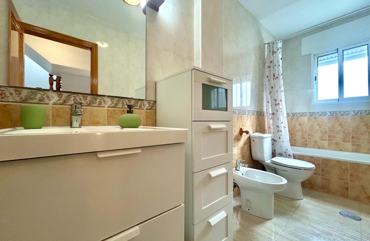 Rynek wtórny - Szeregowiec - Orihuela Costa - Campoamor