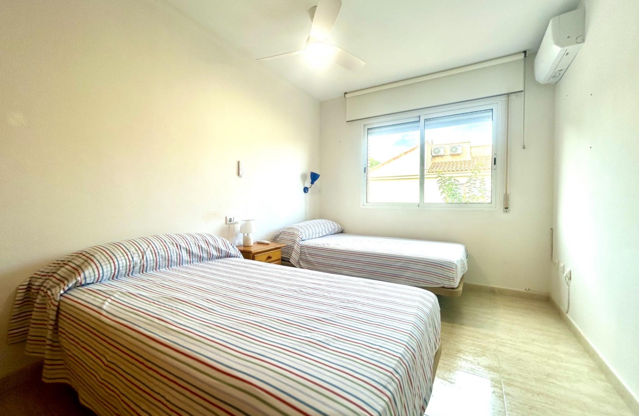 Rynek wtórny - Szeregowiec - Orihuela Costa - Campoamor