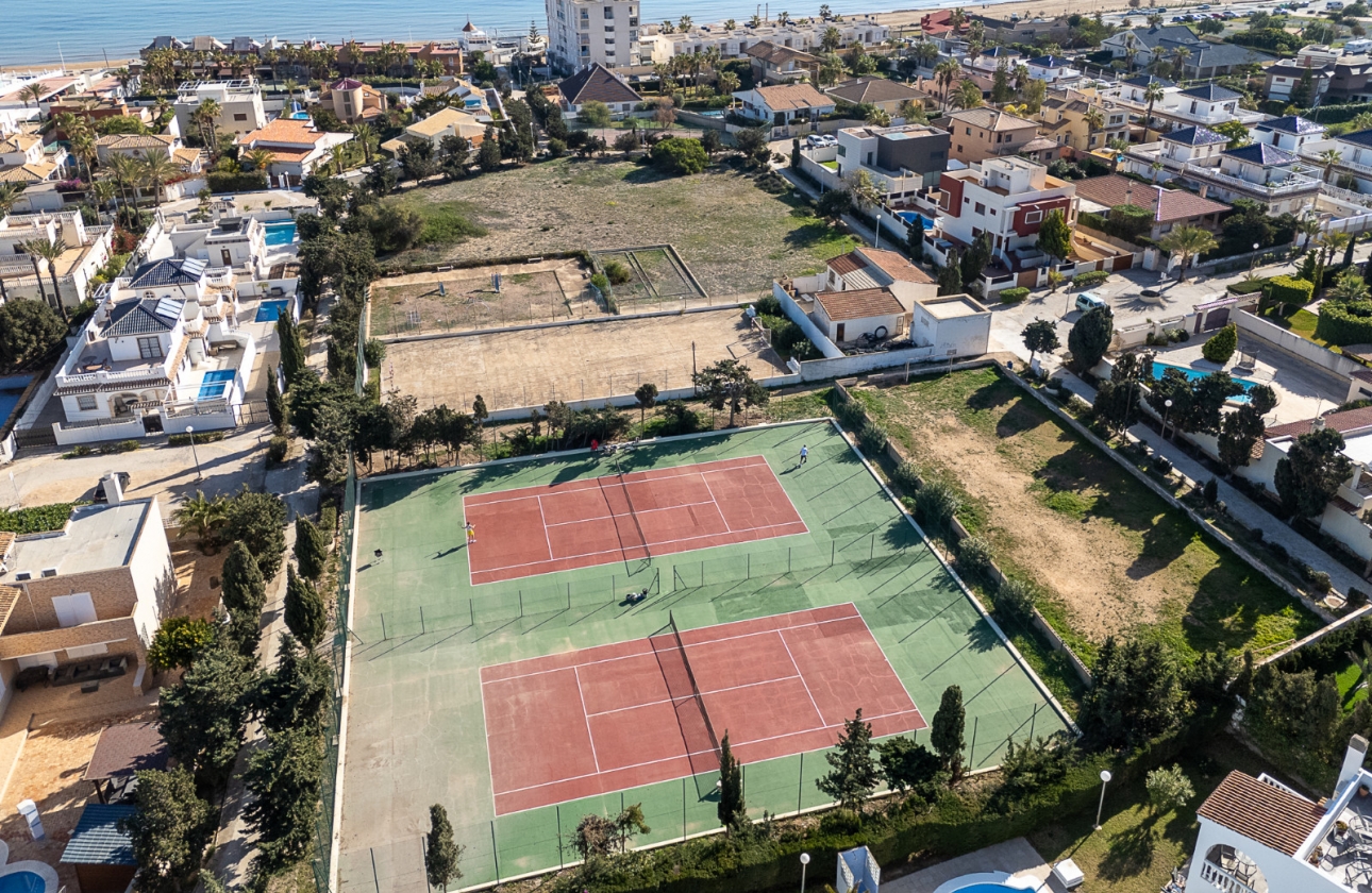 Reventa - Villa - La Mata