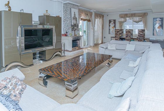 Reventa - Villa - La Mata