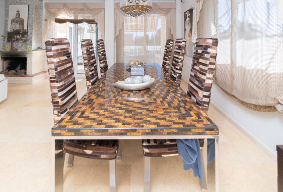 Reventa - Villa - La Mata