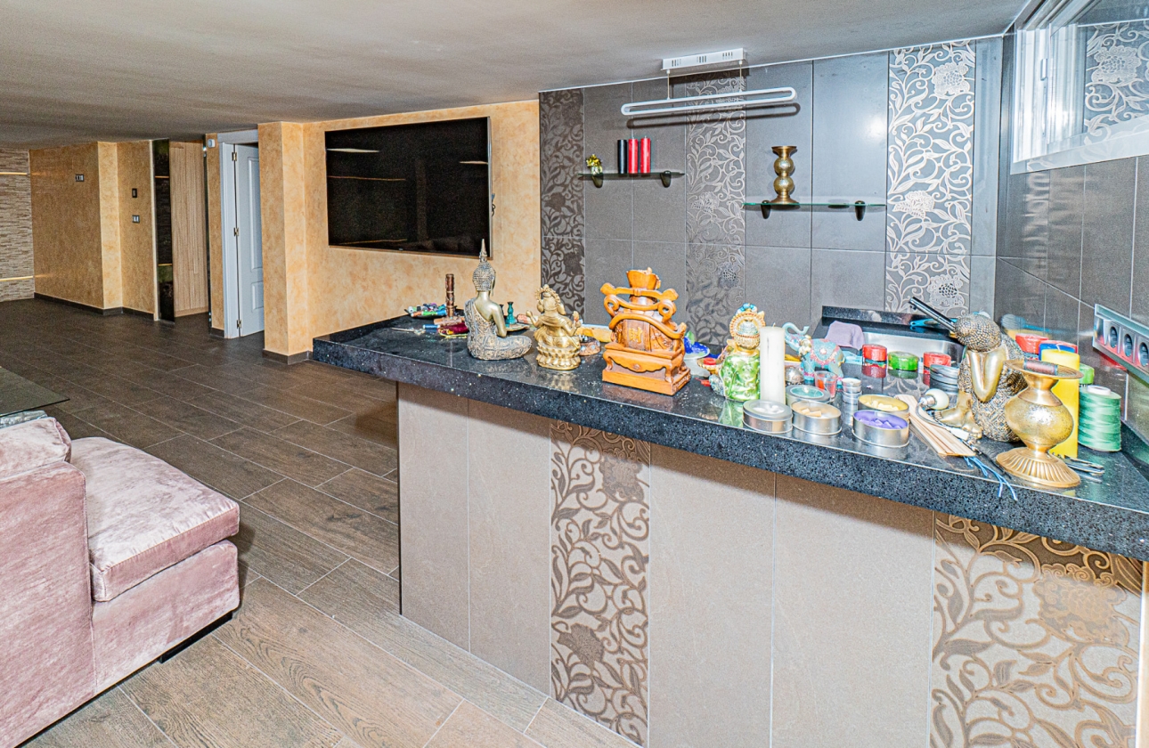 Reventa - Villa - La Mata