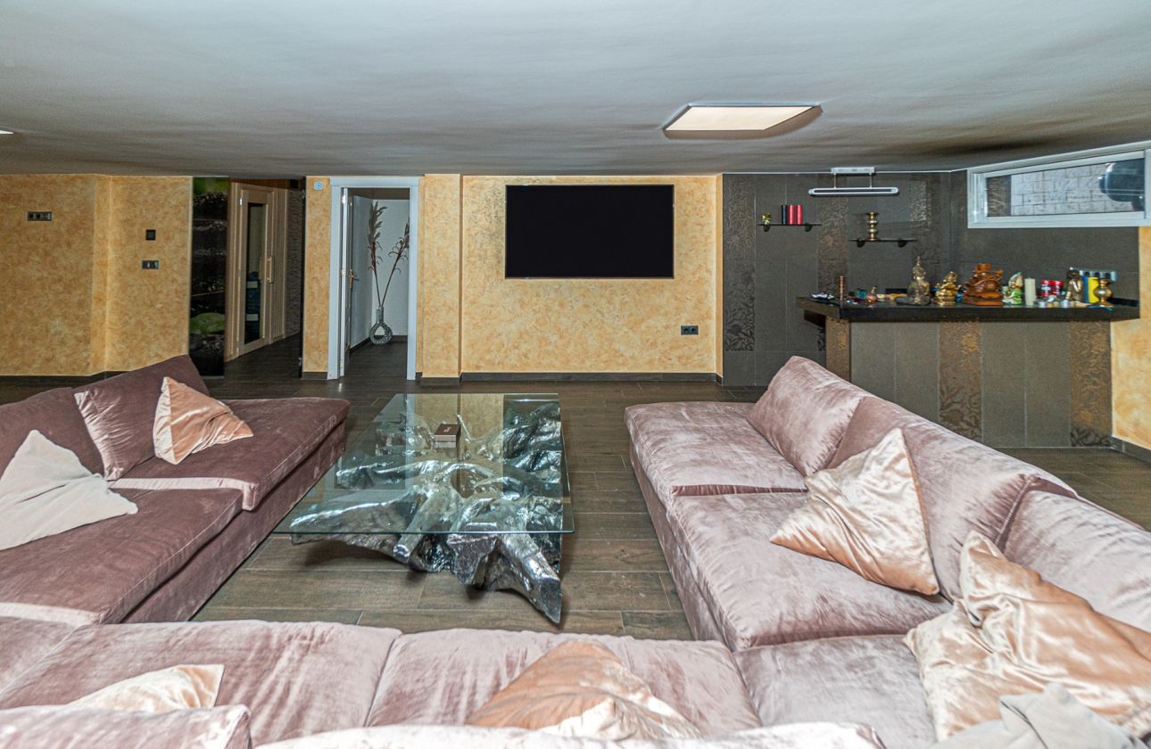 Reventa - Villa - La Mata