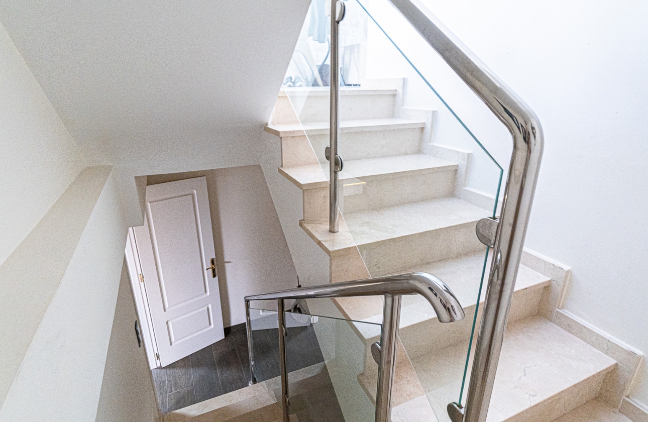 Reventa - Villa - La Mata